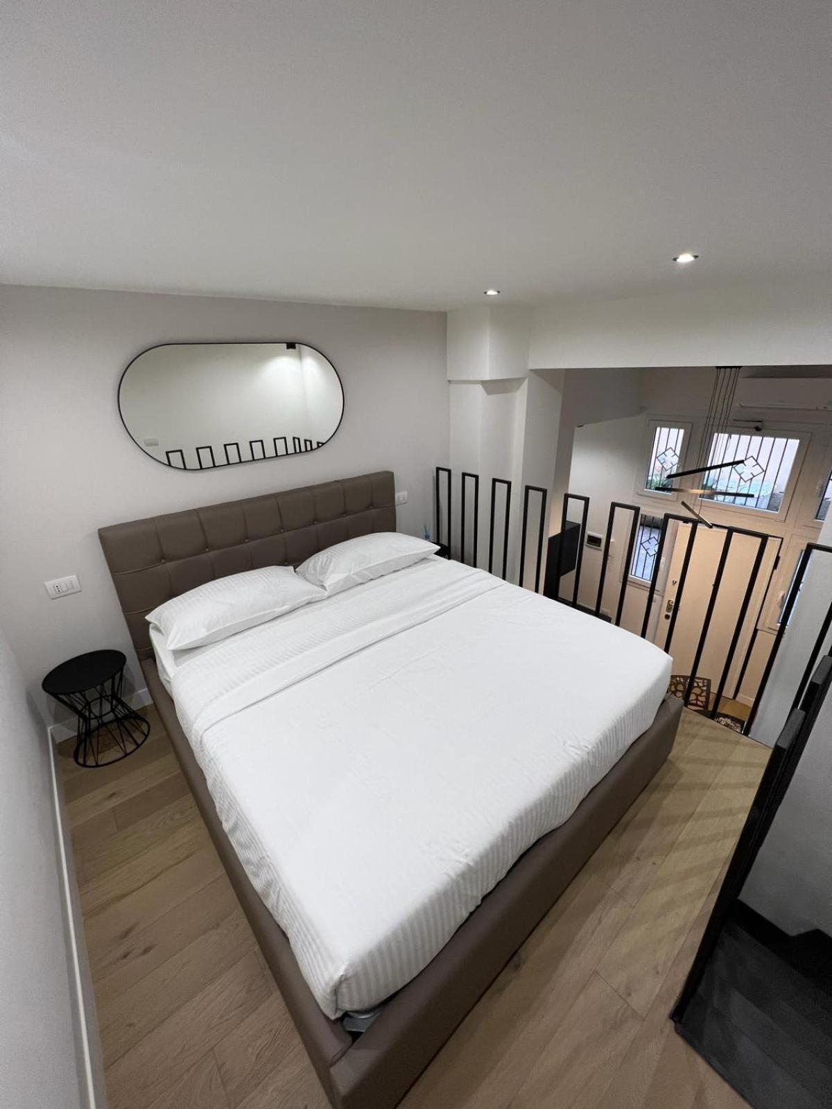 Cortivo House Suite Perugino 8 Милан Экстерьер фото
